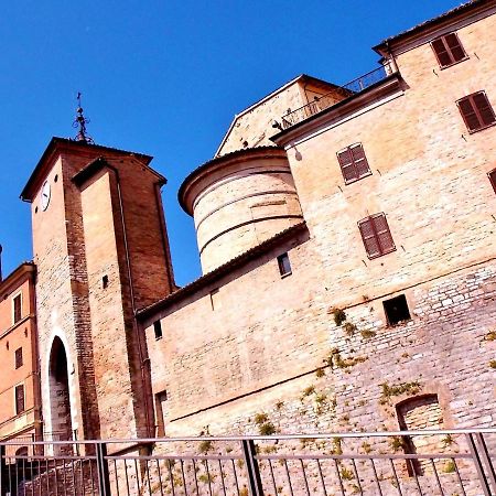San Lorenzo Cerreto d'Esi Luaran gambar