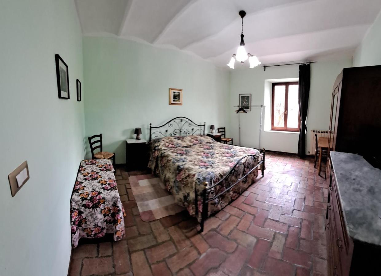 San Lorenzo Cerreto d'Esi Luaran gambar